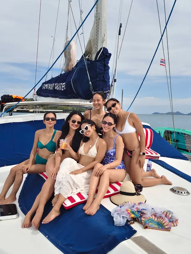 Friends together on deck at anchor