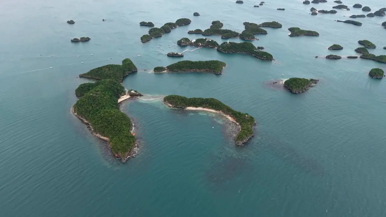 Aerial view drifting over the limestone islands of Ang Thong National Marine Park